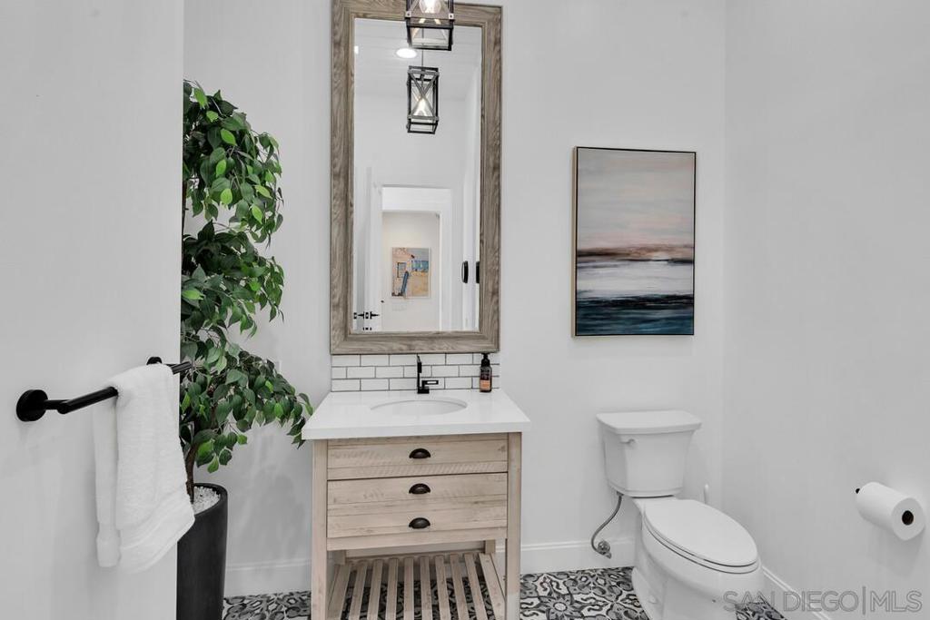 Rancho Santa Fe - Residential