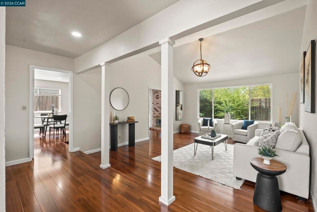 483 Brunswick Dr