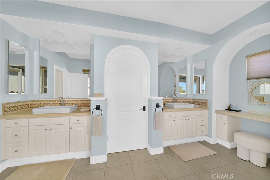 Strada (STRD) - Residential