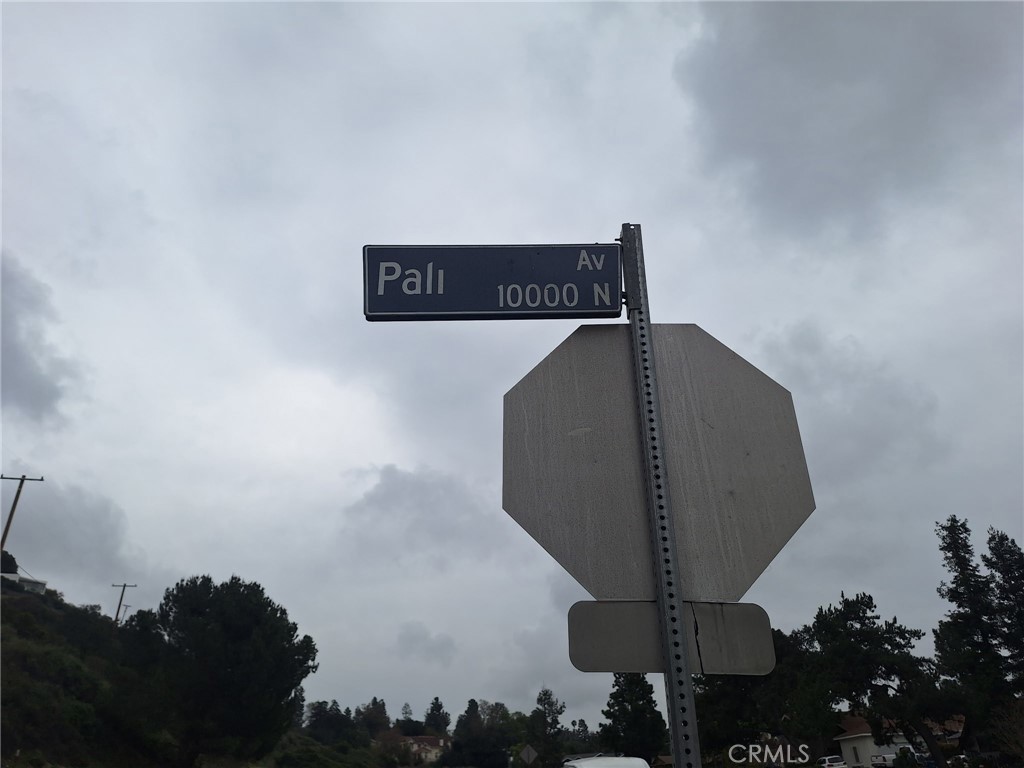 0 TUJUNGA,