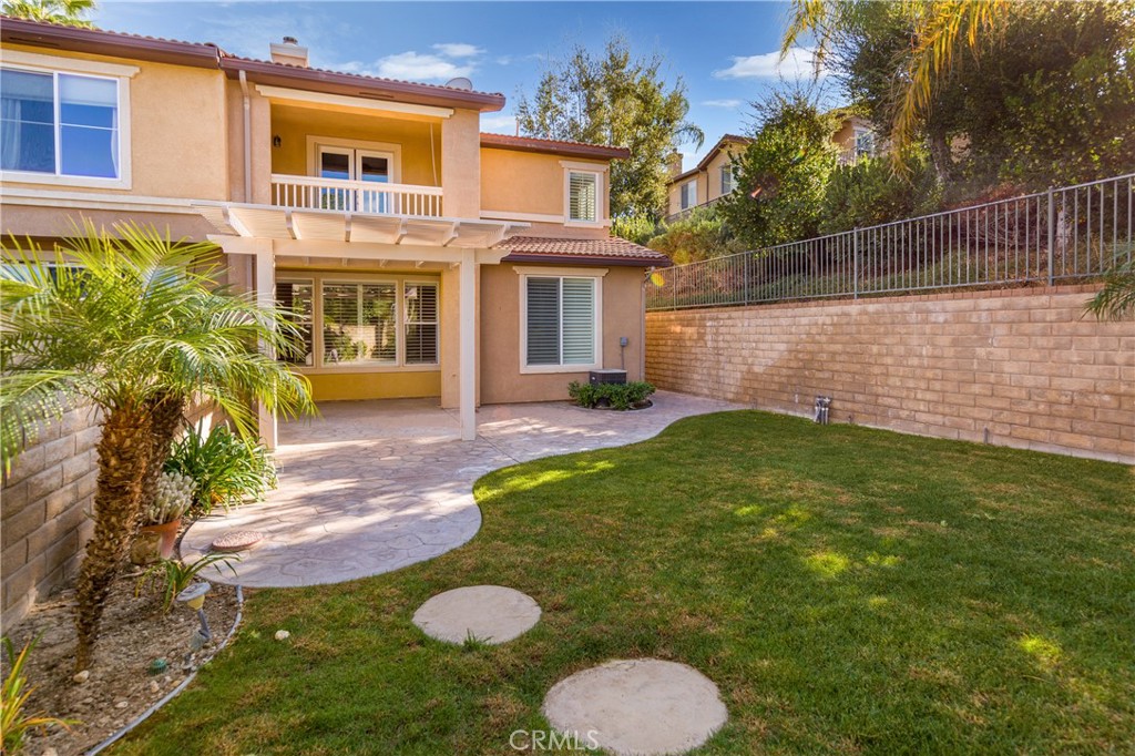 Bella Ventana (BELAV) - Residential Lease