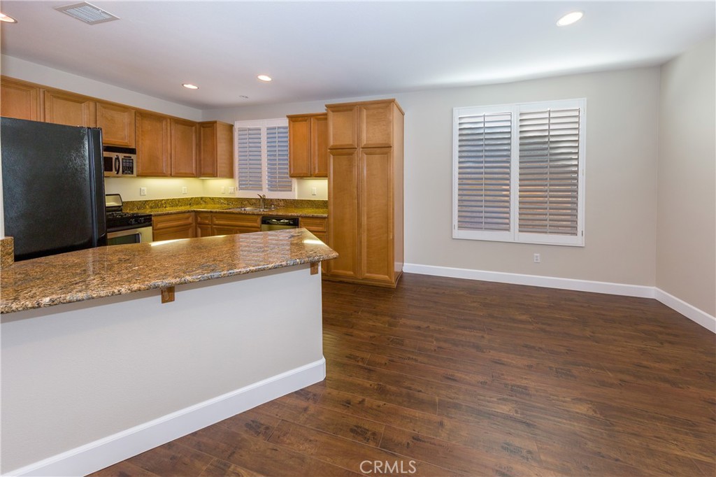 Bella Ventana (BELAV) - Residential Lease