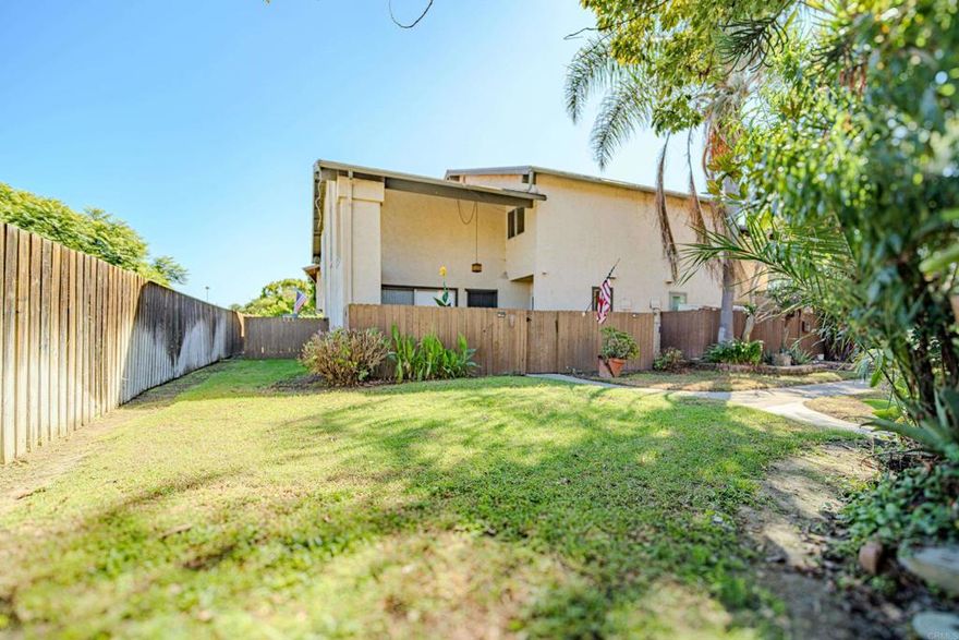 Lovely 2-bedroom, 1.5-bath home located in a desirable Chula Vista community. This property features a welcoming living room, functional kitchen, and convenient laundry closet complete with washer and dryer. Enjoy your private, low-maintenance patio — perfect for outdoor relaxation. The home offers a comfortable layout with natural light throughout and a great location near schools, shopping, and major freeways. A wonderful opportunity for first-time buyers or those seeking a low-maintenance lifestyle!