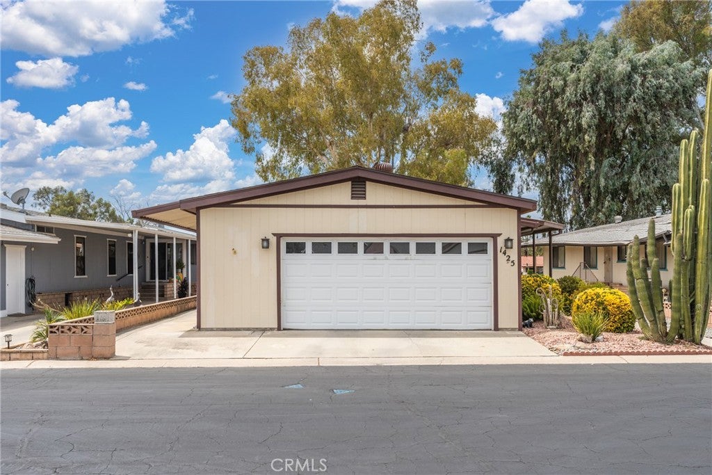1425 Lodgepole
