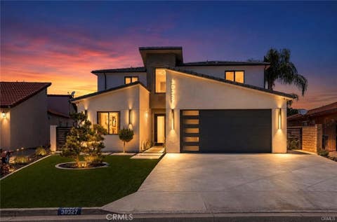 Photo of 30327 Sea Horse Circle, Canyon Lake, CA 92587 (MLS # IV26186629)