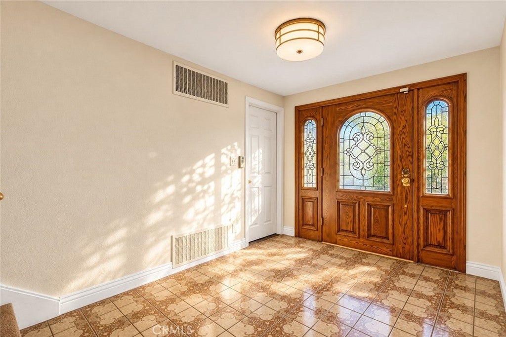 22763 Macfarlane