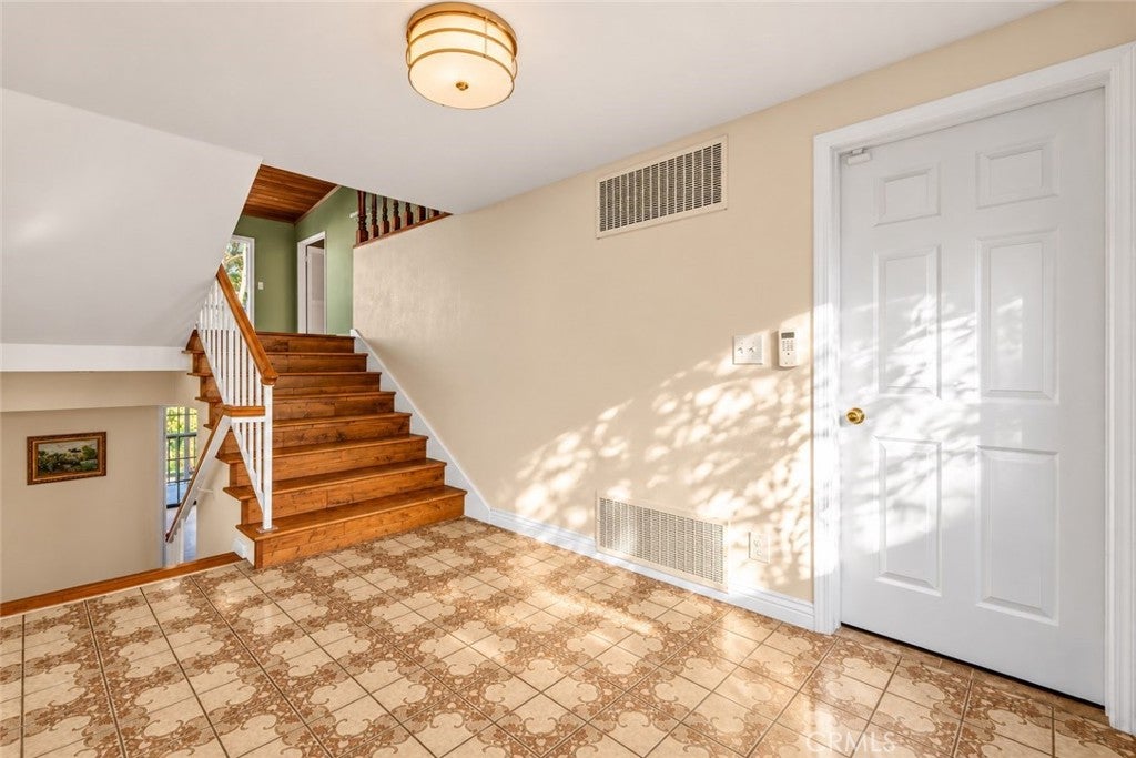 22763 Macfarlane
