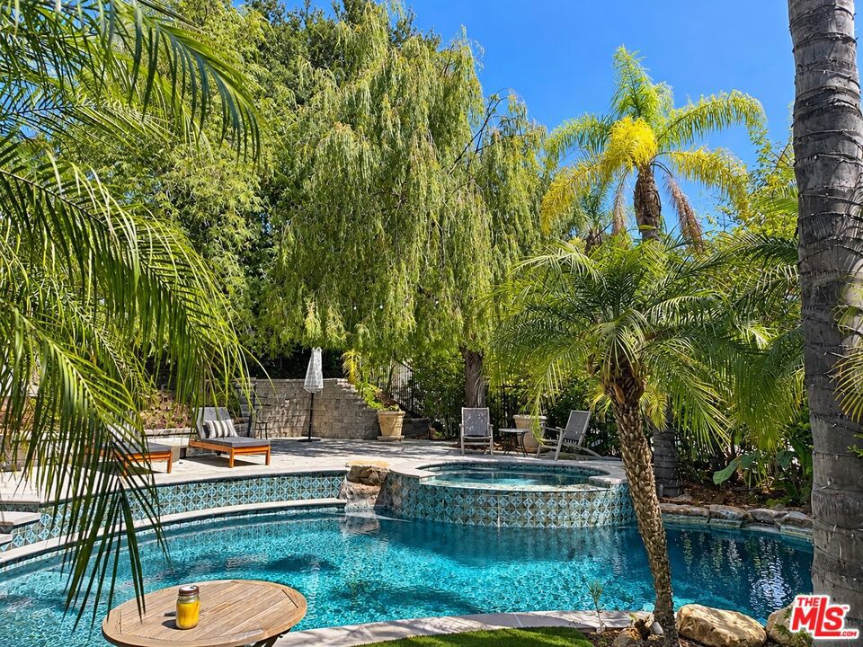 26835 Mont Calabasas Drive