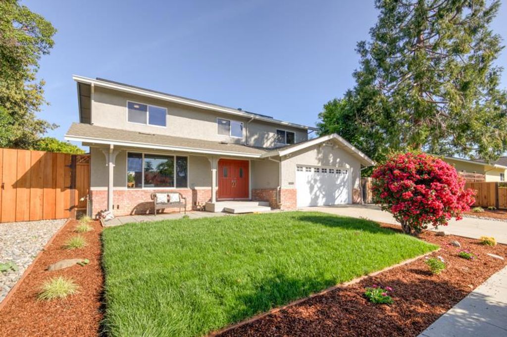 Photo of 1573 Darlene Avenue, San Jose, CA 95125 (MLS # ML82043434)