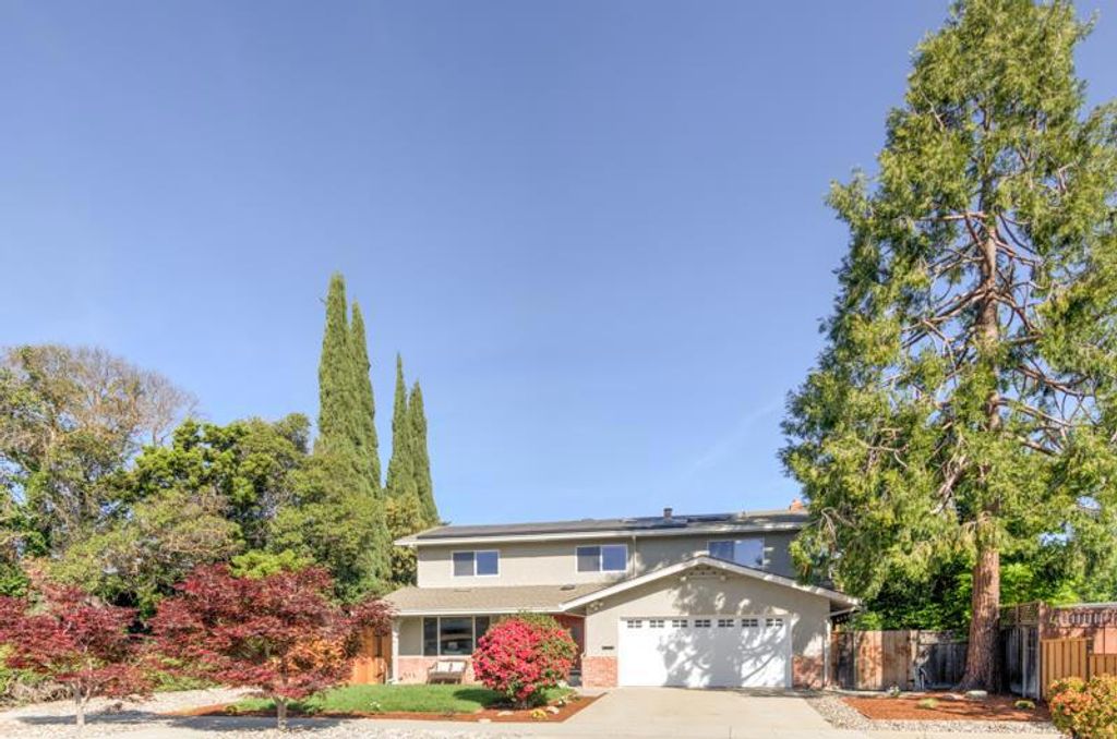 Photo of 1573 Darlene Avenue, San Jose, CA 95125 (MLS # ML82043434)