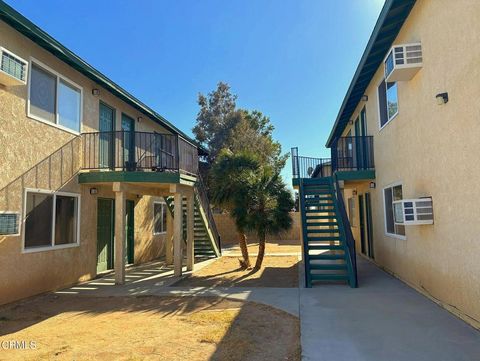 Photo of 20961 83rd Street, California City, CA 93505 (MLS # V1-32055) Photo of 20961 83rd Street, California City, CA 93505 (MLS # V1-32055)