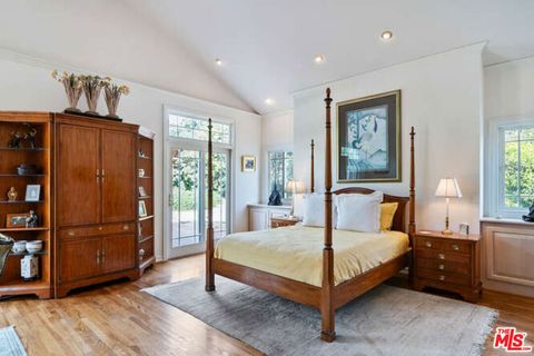 Tiny photo for 525 Valley Vista Drive, Camarillo, CA 93010 (MLS # 25630599)