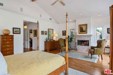 Tiny photo for 525 Valley Vista Drive, Camarillo, CA 93010 (MLS # 25630599)