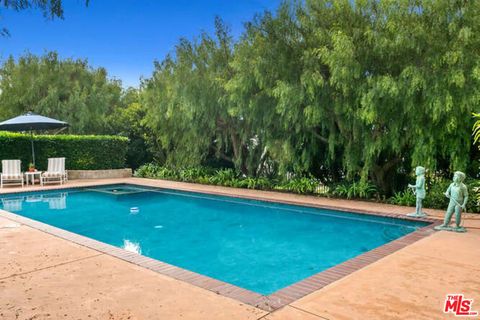 Tiny photo for 525 Valley Vista Drive, Camarillo, CA 93010 (MLS # 25630599)