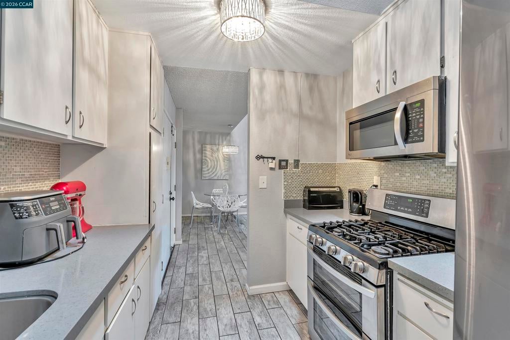 2121 Vale Rd 326
