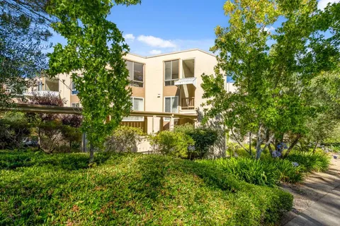 320 Vallejo Drive Unit 40, Millbrae, CA 94030 - MLS#: ML82033879