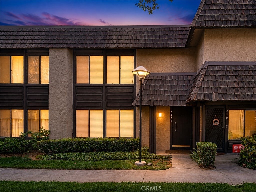 739 Knollwood Lane