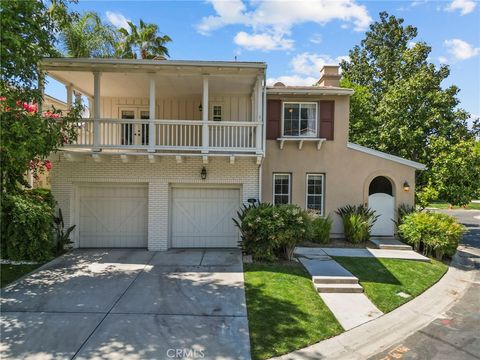 Photo of 26811 Brookhollow Drive, Valencia, CA 91355 (MLS # SR26096921)