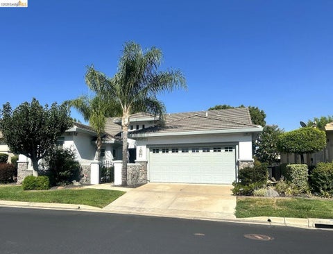 Photo of 1116 Burghley Lane LN, Brentwood, CA 94513 (MLS # 41152209)