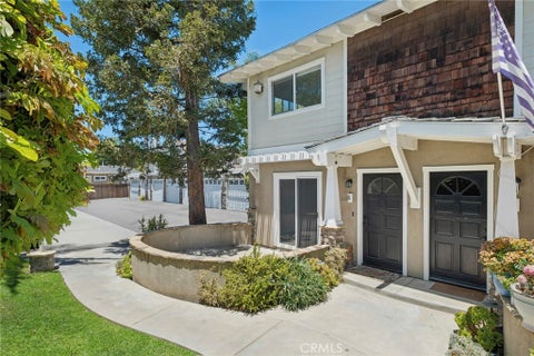 Photo of 2550 Elden AVE #B, Costa Mesa, CA 92627 (MLS # OC26148274)