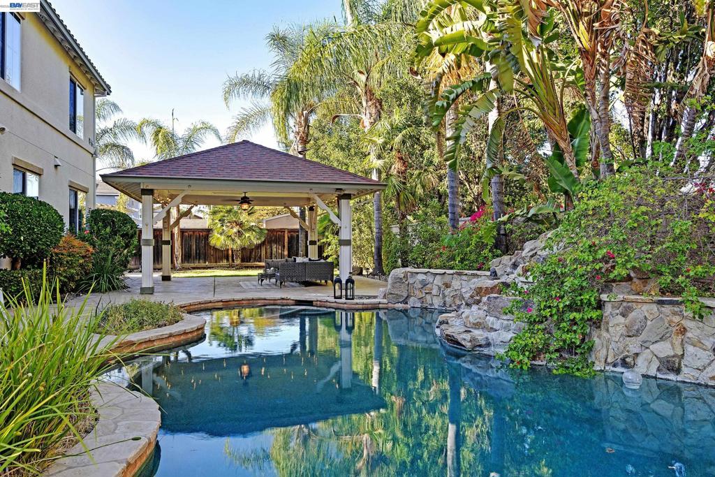 1708 La Pergola Dr