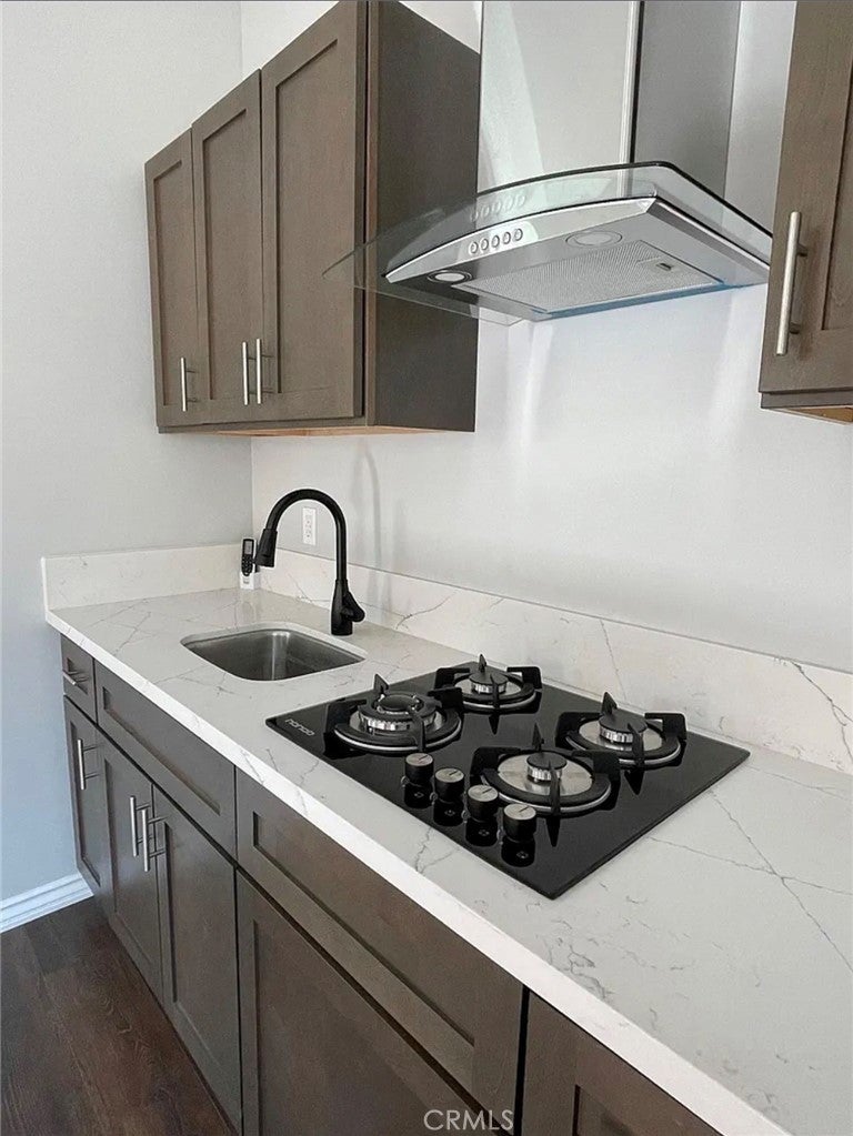 Properties 1 4011 W 60th
