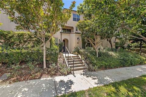 Photo of 114 Outwest, Irvine, CA 92618 (MLS # OC26175303)