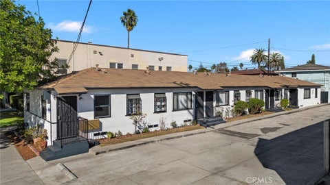 Photo of 724 Temple AVE, Long Beach, CA 90804 (MLS # PW26228215)