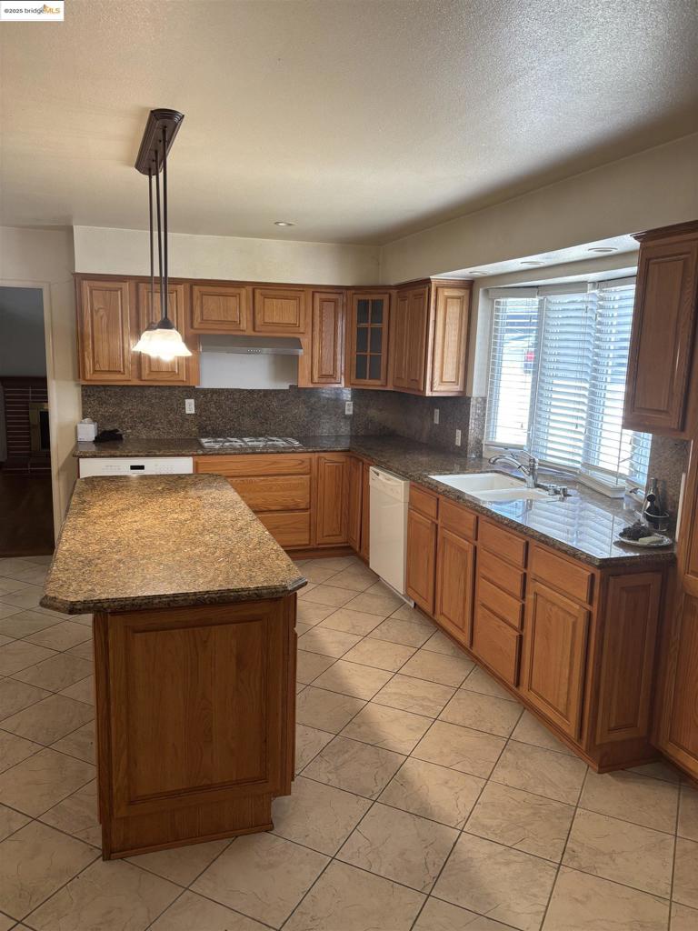 ANTIOCH - Residential Lease