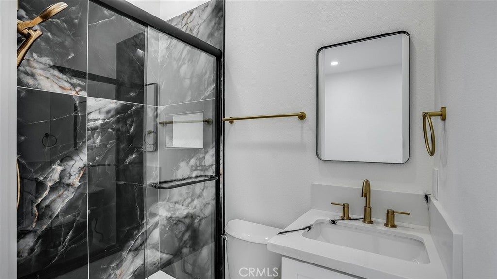 1822 Pomona, Costa Mesa CA 92627 - Photo 24