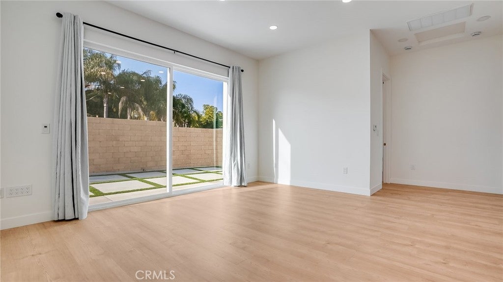 1822 Pomona, Costa Mesa CA 92627 - Photo 12