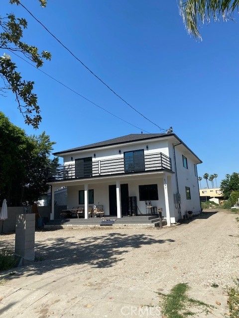 6747 Gaviota Avenue Van Nuys CA 91406