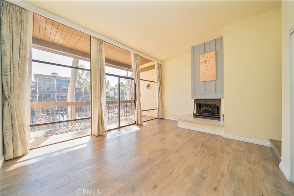 Marina Pacifica (MRP) - Residential Lease