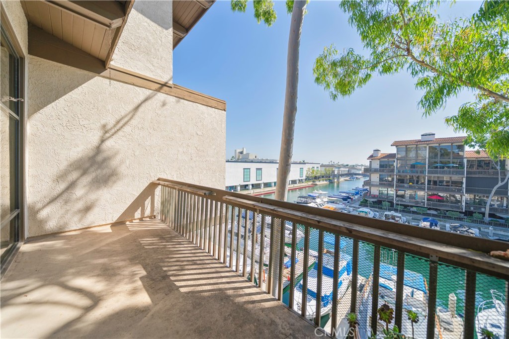 Marina Pacifica (MRP) - Residential Lease