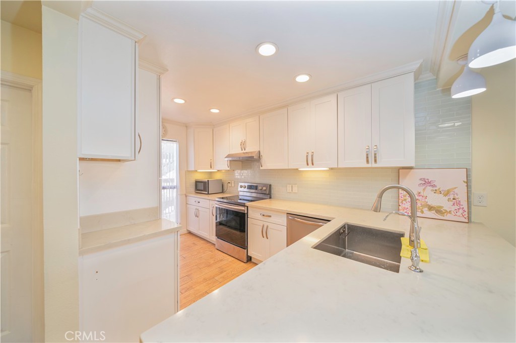 Marina Pacifica (MRP) - Residential Lease