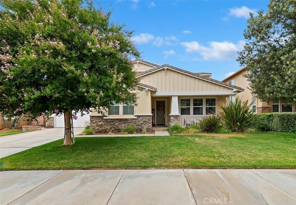 Luxury Living in the Prestigious Fairway Canyon Golf Course Community with this Stunning 4 Bedroom, 3 Bathroom Home. $150K in Upgrades. No detail has been spared in creating a Haven of Elegance. Inside the Home exudes Sophistication, with Formal Living and Dining areas complemented by a Gourmet Kitchen boasting Quartz Countertops, Custom Breakfast Nook and a Large Pantry. The Spacious Family Room opens seamlessly from the Kitchen, featuring a Stunning Stack Stoned Fireplace. Custom Flooring throughout the main areas Enhances the Bright open feel of the Home. Retreat to the Principal Bedroom Suite, and Principal Bath complete with a Separate Shower, Bathtub with Breathtaking Golf Course Views and a Bedroom Sized Custom Built Master Closet, offering a Sanctuary of Relaxation. Convenience is key with Indoor Laundry, while the Extended Tandem 3 Car Garage provides Ample Storage Space. Step outside to discover a Private Backyard Oasis and Picturesque Landscaping. Experience resort-style amenities right at your doorstep, including an association pool, spa, clubhouse, sport courts, and scenic trails for outdoor recreation enthusiasts. Don't miss out on this exceptional opportunity to elevate your lifestyle. Schedule a viewing today and prepare to fall in love with your future dream home!