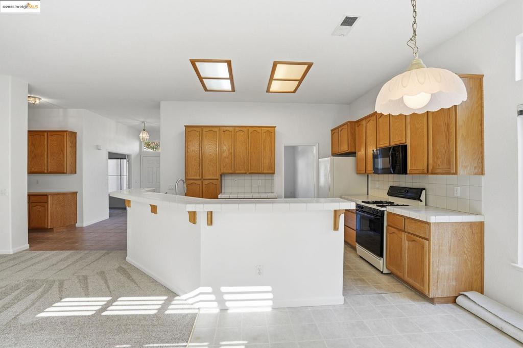 SUMMERSET 1 - Residential