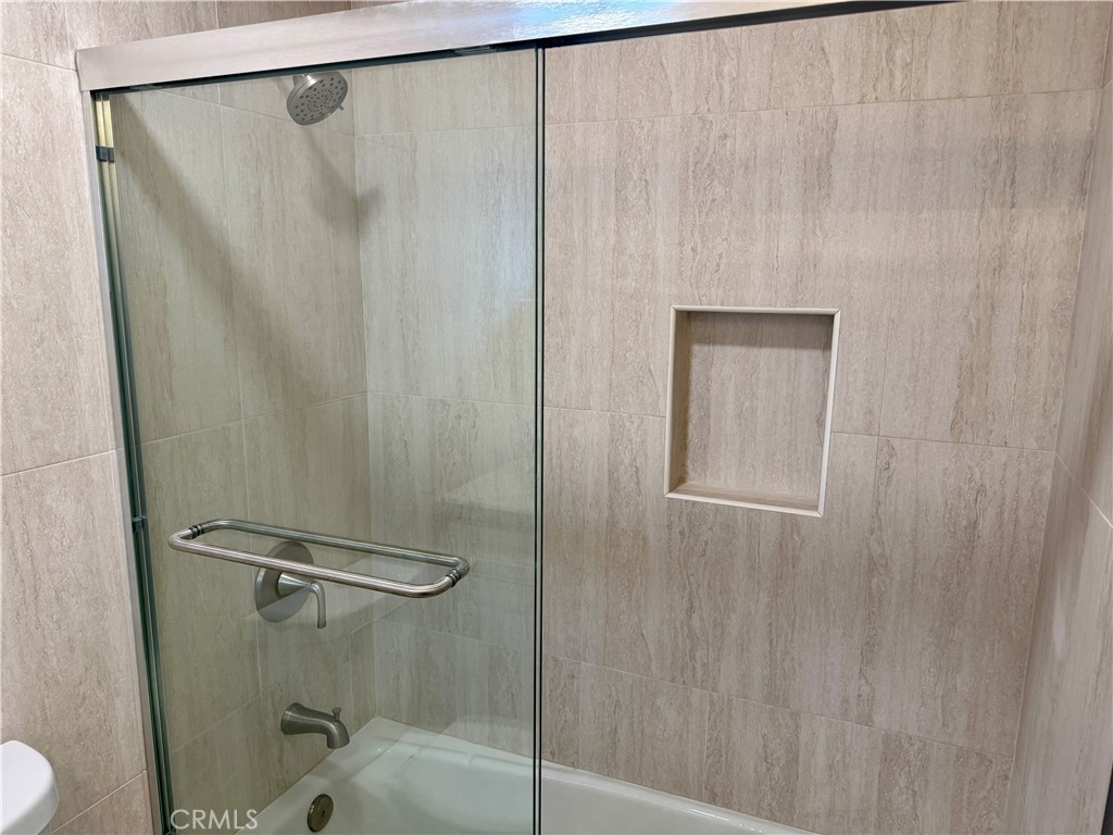 Anaheim - Residential Lease