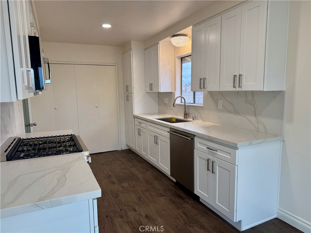 Anaheim - Residential Lease