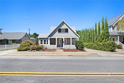 Photo of 1143 Orange St, Redlands, CA 92374 (MLS # CV26080345)