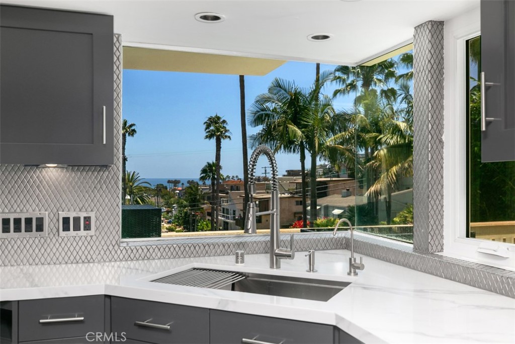 Lantern Village Central (LDC) - Residential Lease