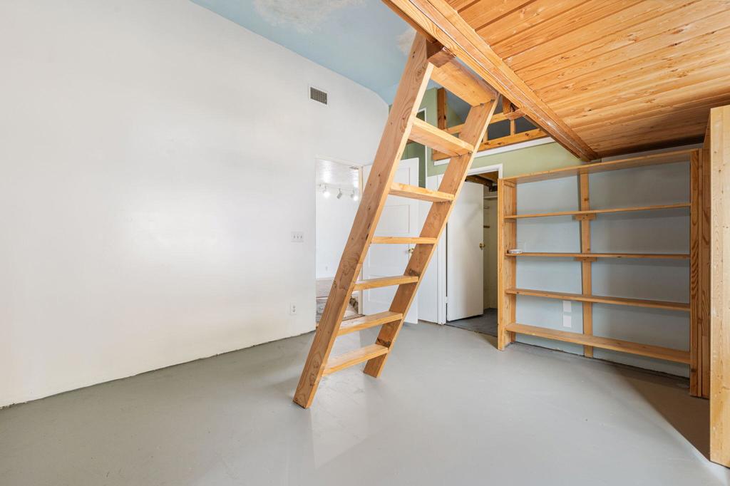 Demuth Park - Residential