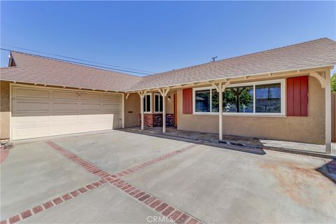 2430 Grayville La Habra CA 90631