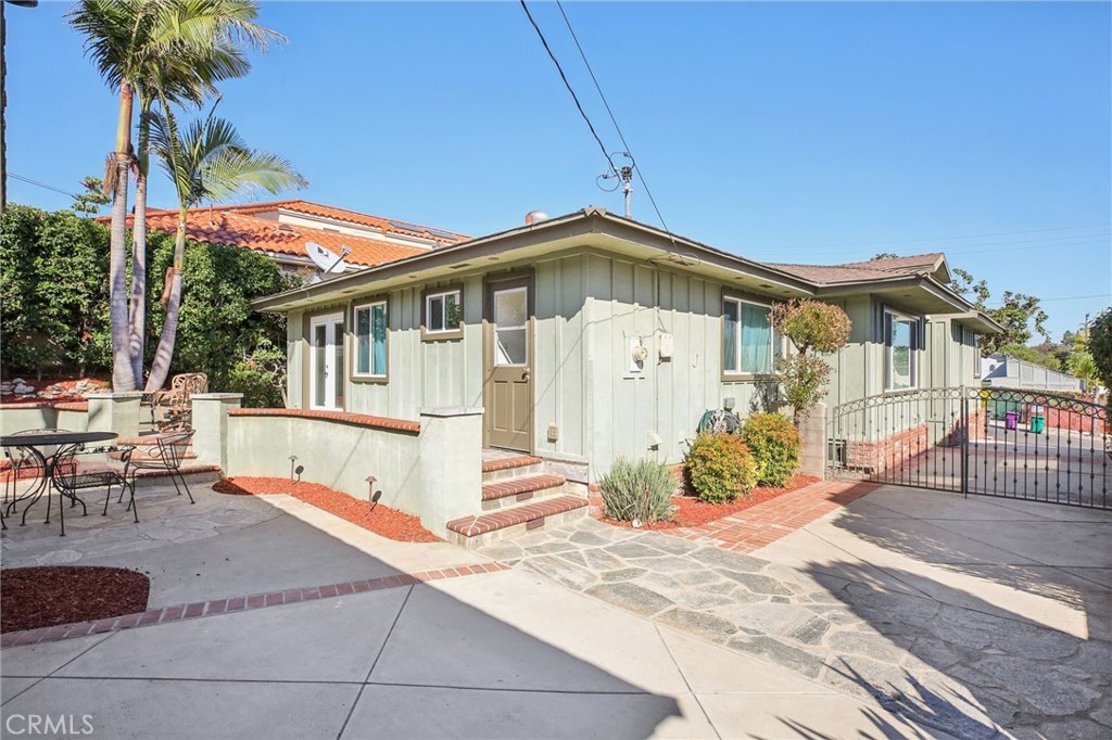 Alamitos Heights (AH) - Residential