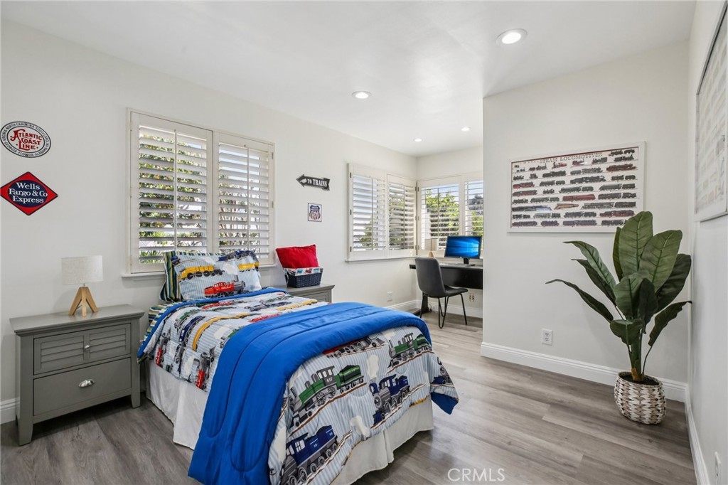 Alamitos Heights (AH) - Residential