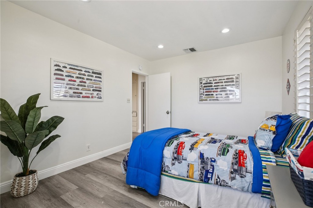 Alamitos Heights (AH) - Residential