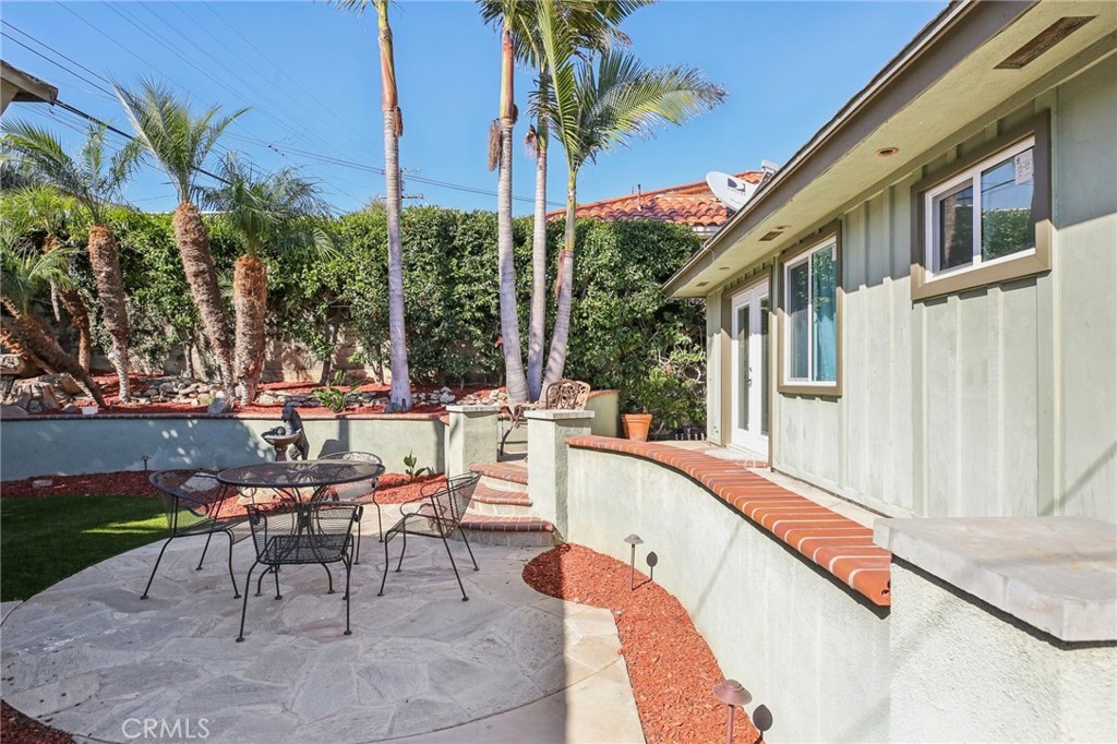 Alamitos Heights (AH) - Residential