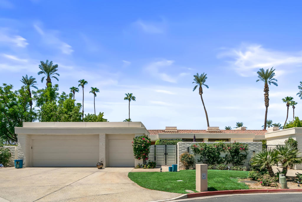 Desert Horizons C.C. - Residential