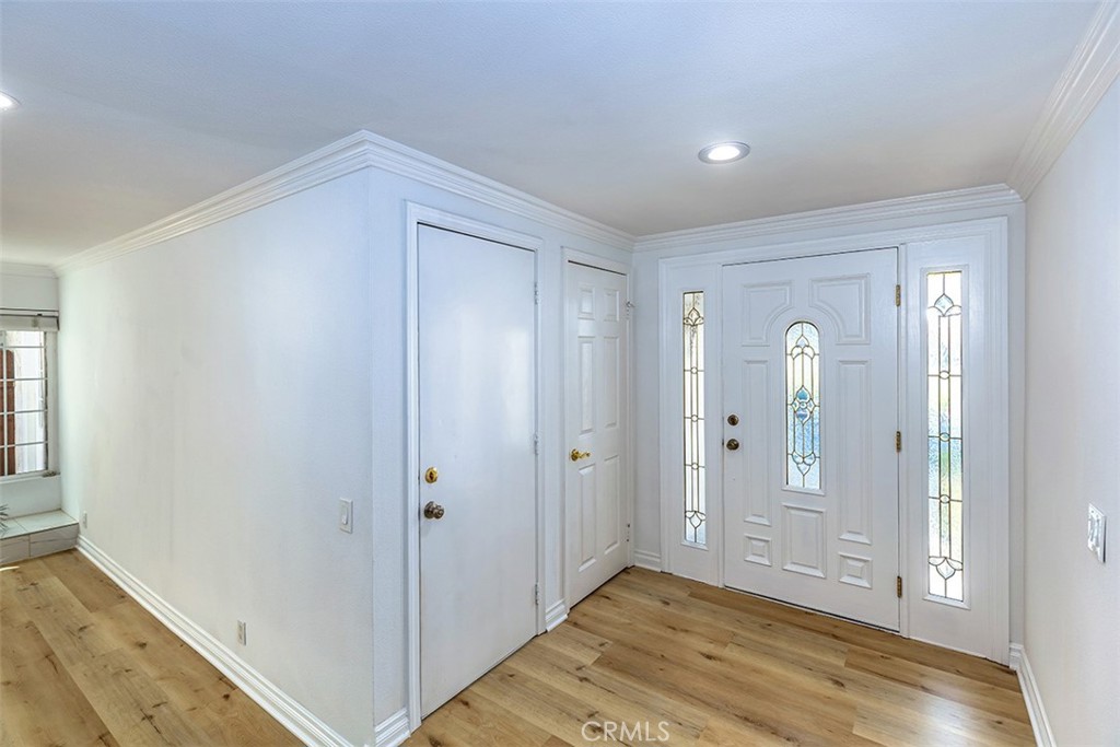 5353 Barrett Circle