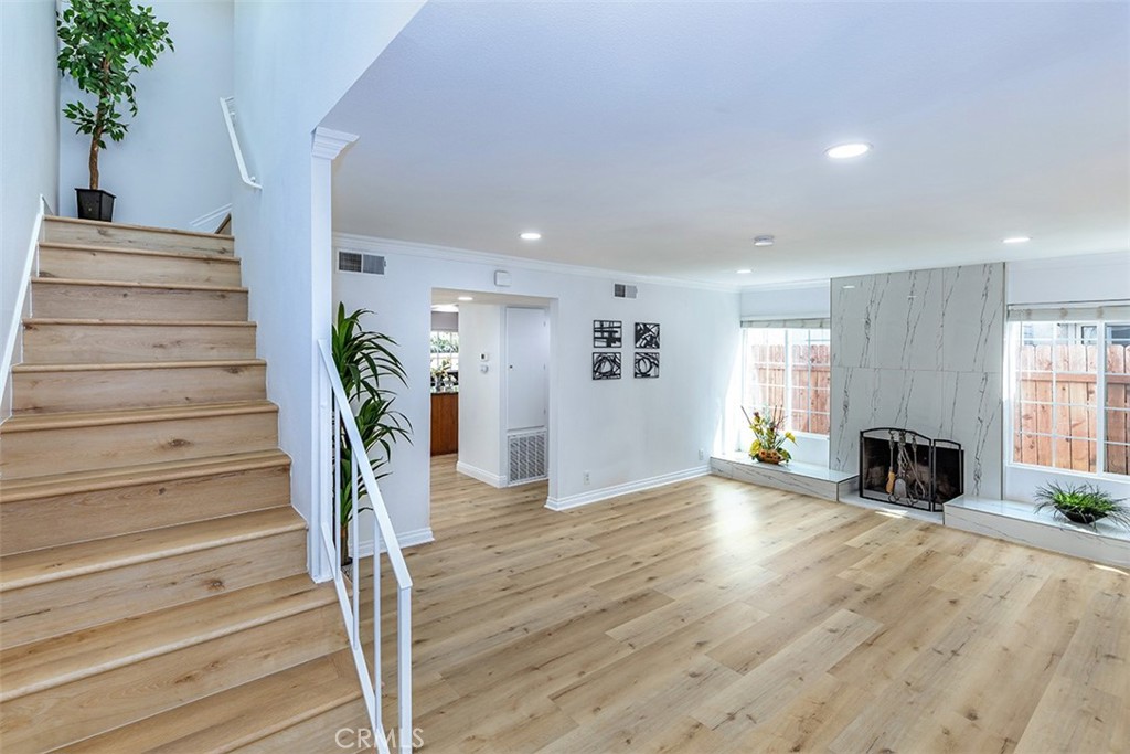 5353 Barrett Circle
